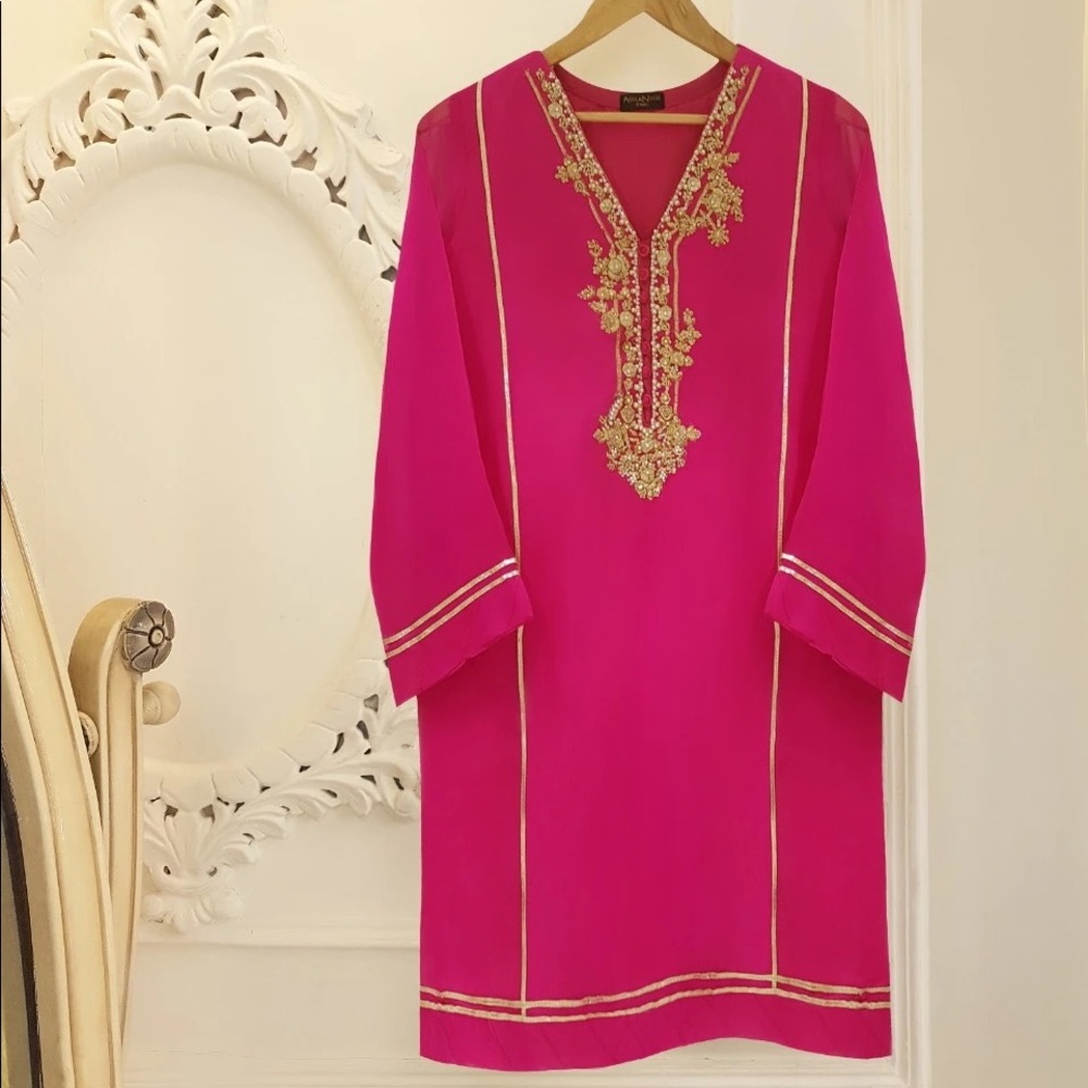 ❤️ SOLD - Agha Noor - One Piece Hot Pink Kurta - XS